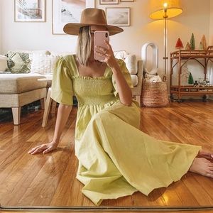 Charlie Holiday Lime Linen Midi Dress